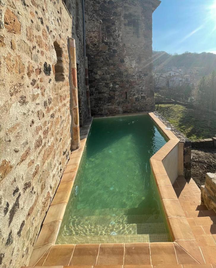 Hotel Cal Sastre Santa Pau Extérieur photo