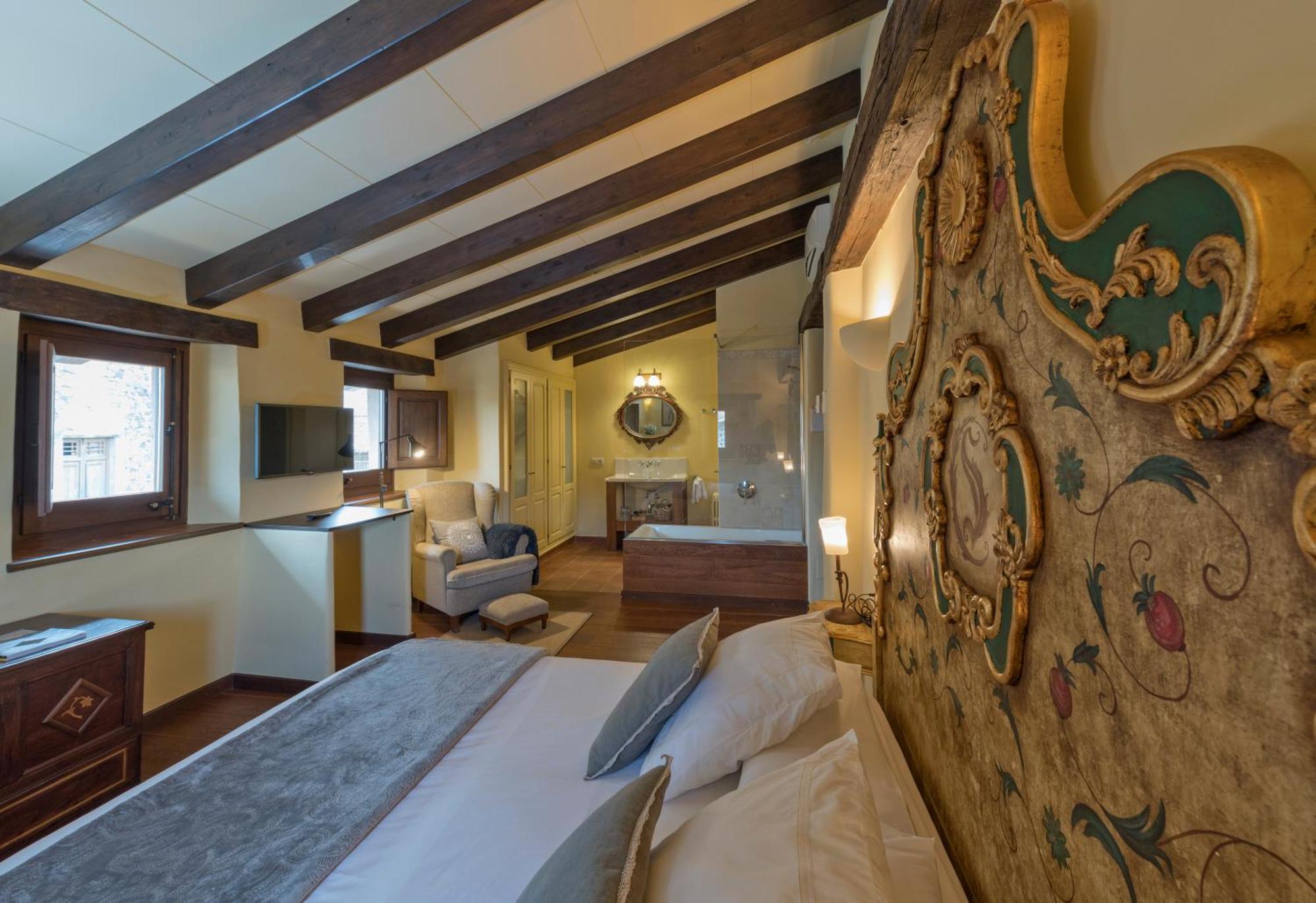 Hotel Cal Sastre Santa Pau Chambre photo