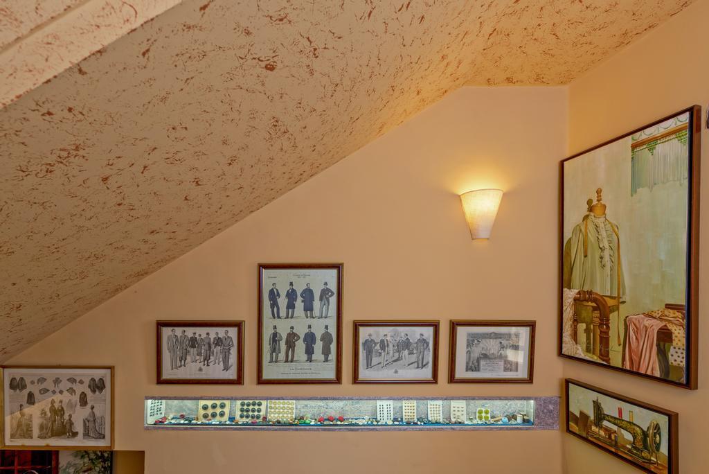 Hotel Cal Sastre Santa Pau Extérieur photo